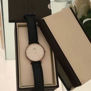 Daniel Wellington classic women’s watch